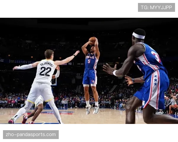 格莱姆斯关键时刻四罚三中 76人替补贡献稳定罚球